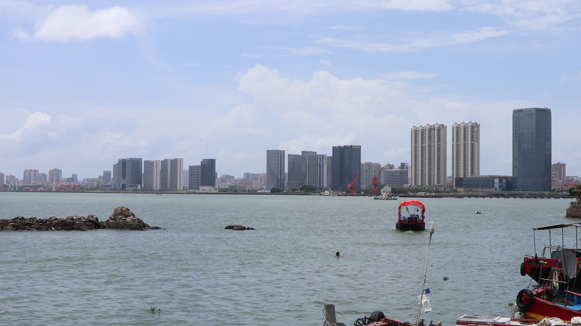 Shantou today